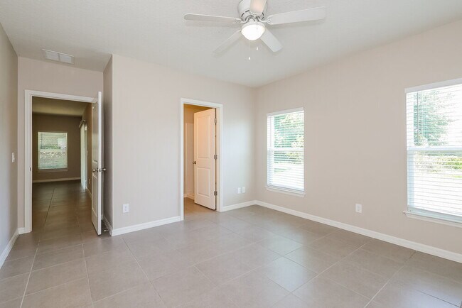 Building Photo - 830 Hazel Grove Ct