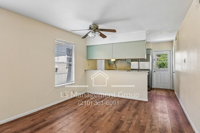 Building Photo - 6603 Cherryleaf St