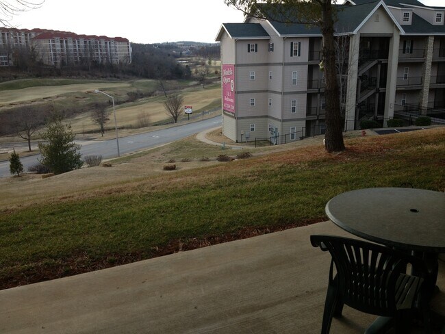 Building Photo - 2 bedroom 2 bath APARTMENT Branson MO  Affordable Living at the Foothills