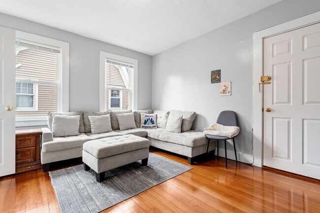 Building Photo - 20-22 Highview St