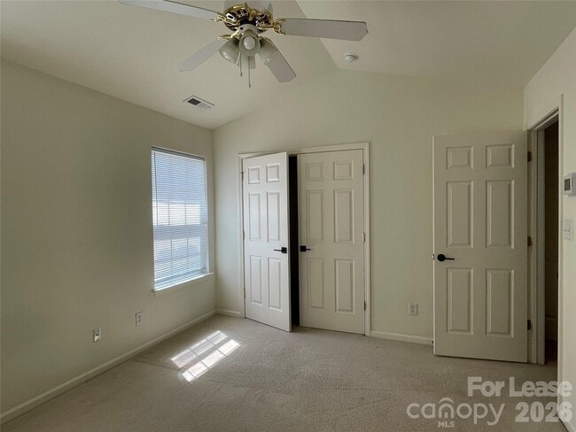 Building Photo - 5703 Erin Dr