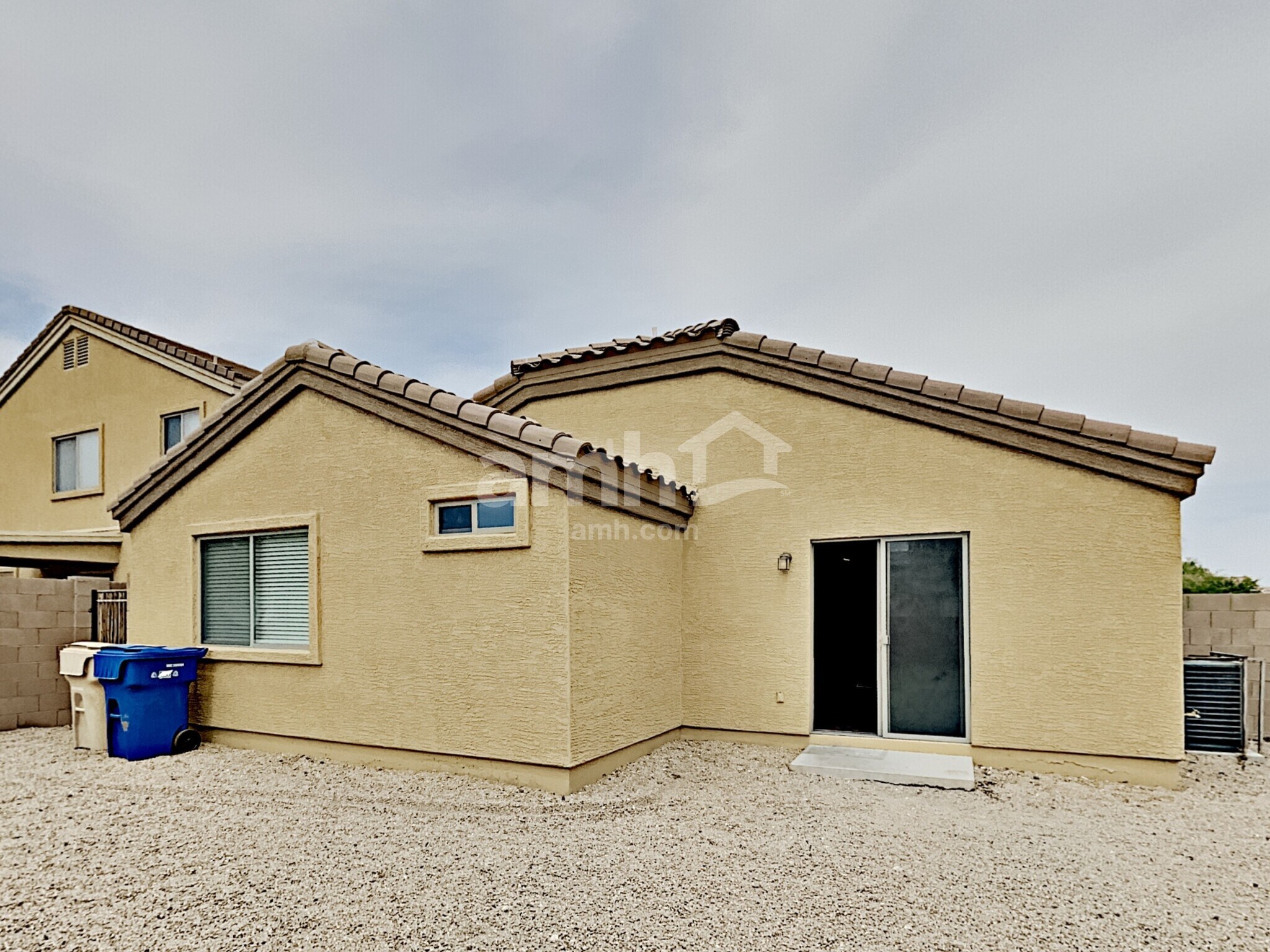 Building Photo - 5882 S 237th Ln