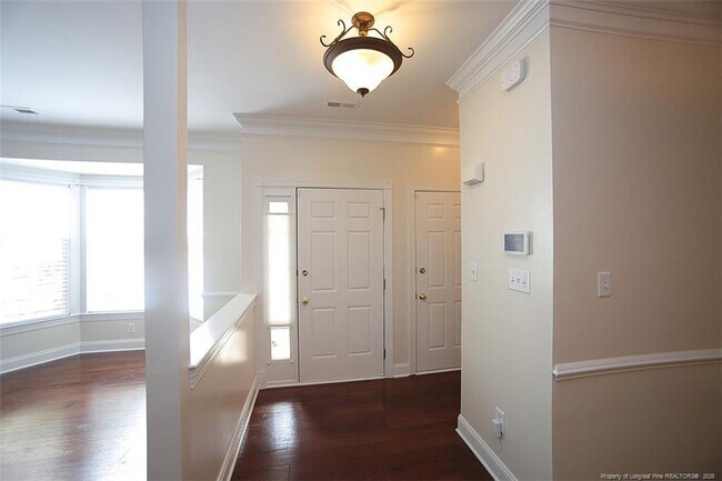 Building Photo - 9506 Dellbrook Ct