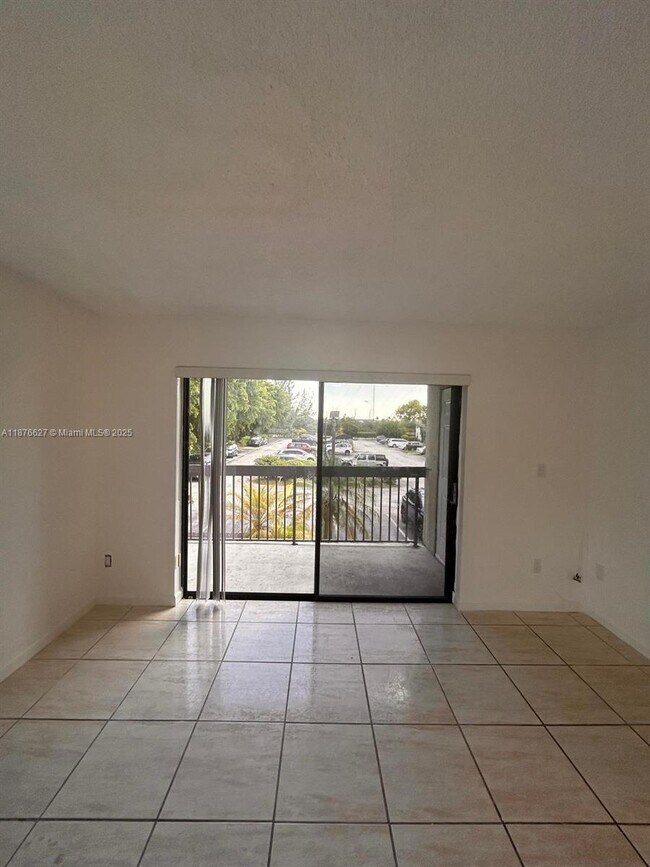 Building Photo - 2 bedroom in Miami Gardens FL 33169