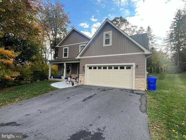 Building Photo - 13290 Flohr Ln