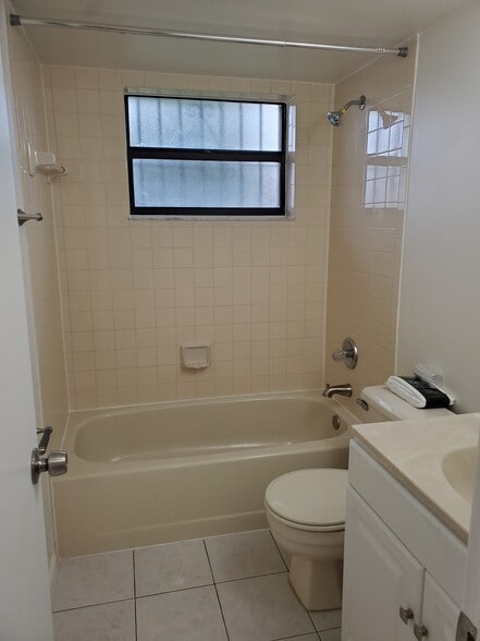 Building Photo - 10885 NW 7th St