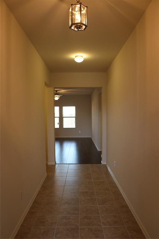 Building Photo - 1032 Hillrose Dr