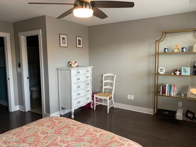 Top Floor Bedroom 1 - 2801 Stone Rock Dr