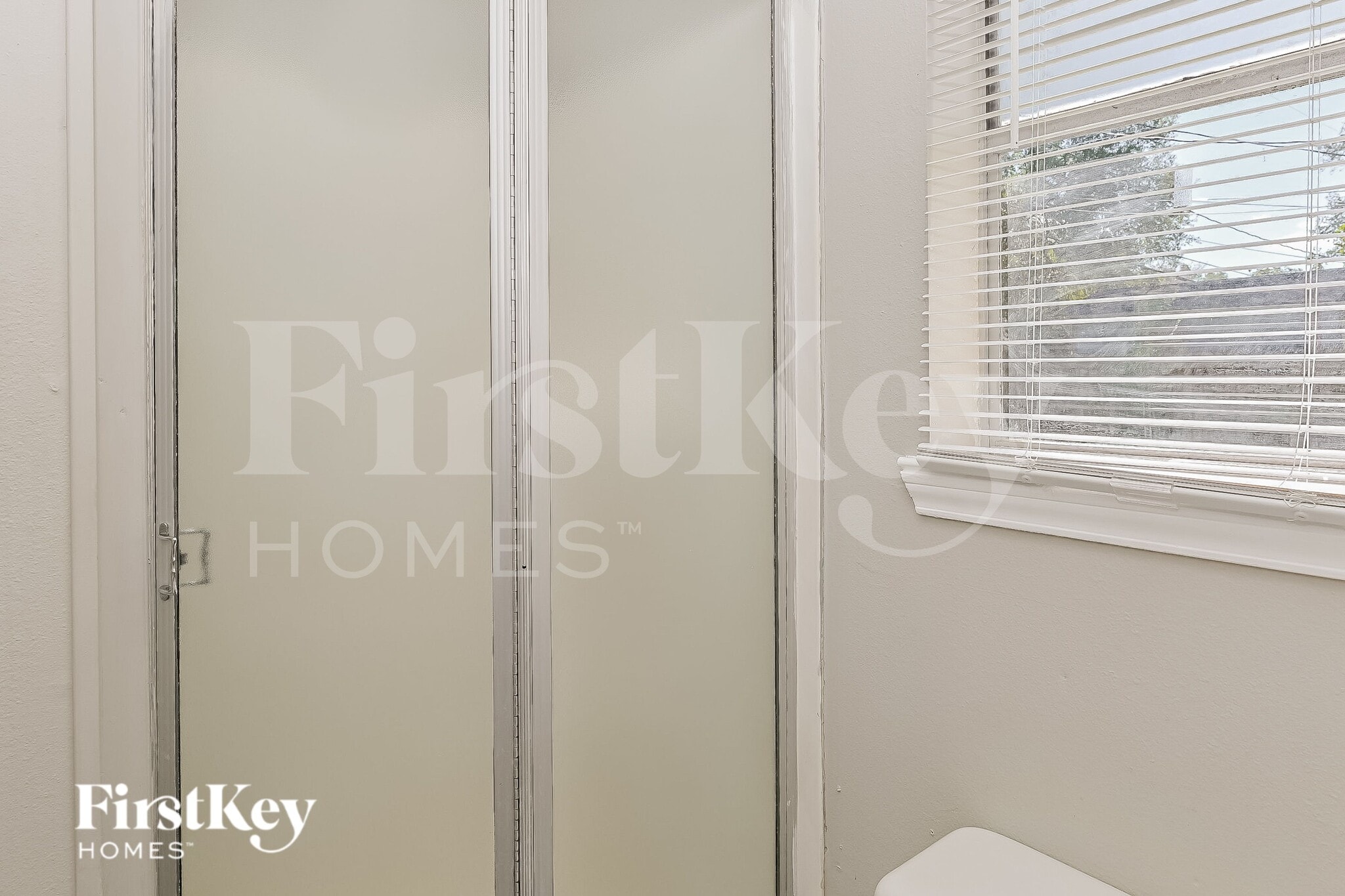 Building Photo - 712 McCardell Dr