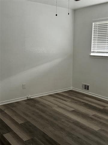 Building Photo - 7745 Dentcrest Dr