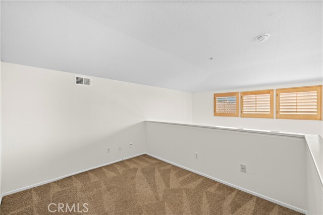 Building Photo - 38 Tierra Seguro