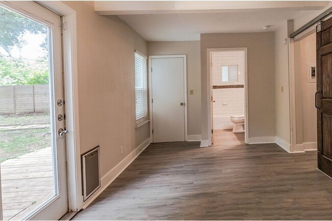 Building Photo - 1507 Grayford Dr