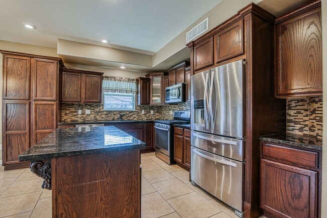 Building Photo - Beautiful Corner lot House