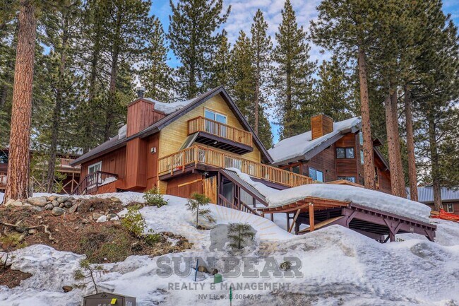 Building Photo - Bright Home in Incline! - Reduced Price!!