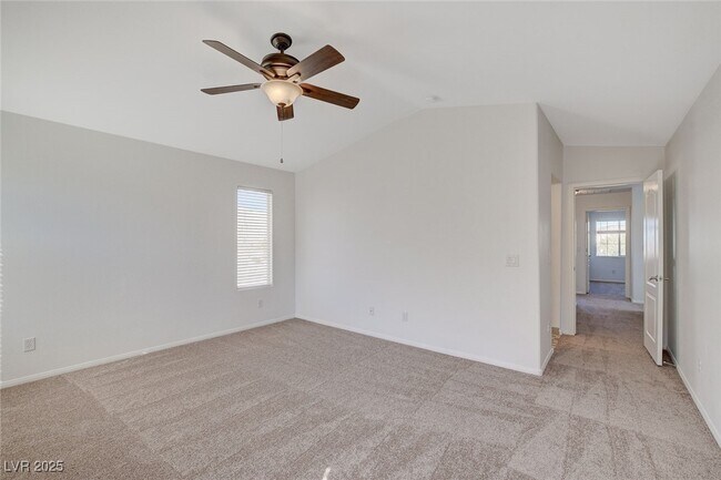 Building Photo - 11215 Dahlia Grove St