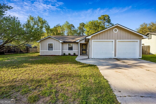Building Photo - 132 N Woodvalley Dr