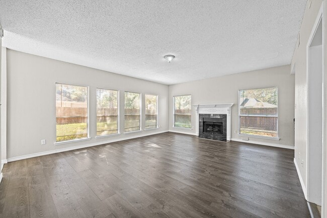 Building Photo - 11123 Gatesden Dr