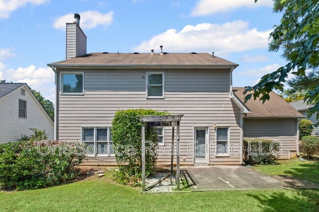Building Photo - 10905 Pinewalk Forest Cir