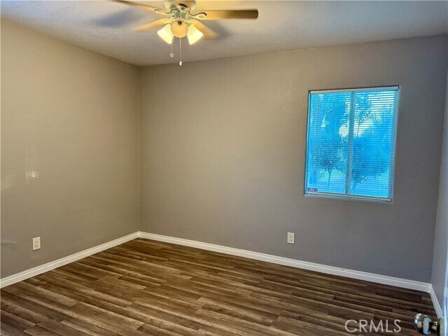 Building Photo - 732 Niles St