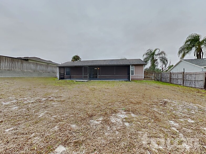 Building Photo - 2980 Lagoon Ave