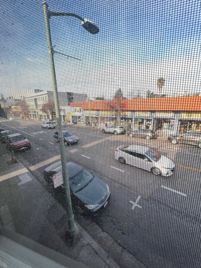 Building Photo - 9 Monte Vista Ave