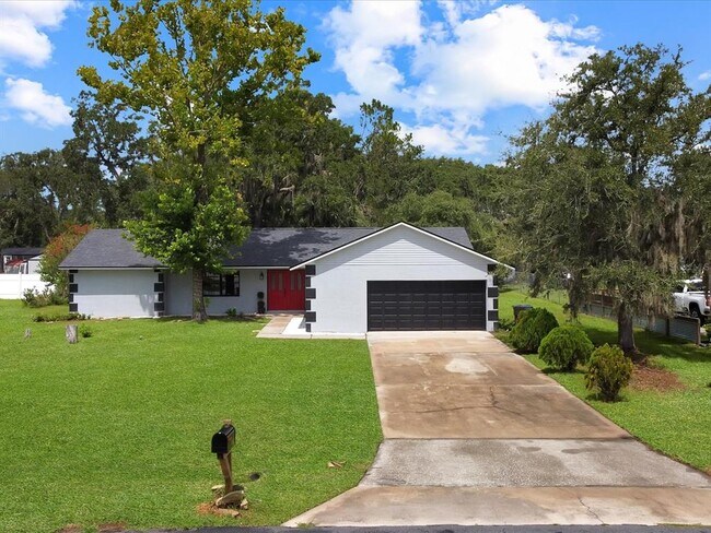 Building Photo - 1710 Big Oak Ln