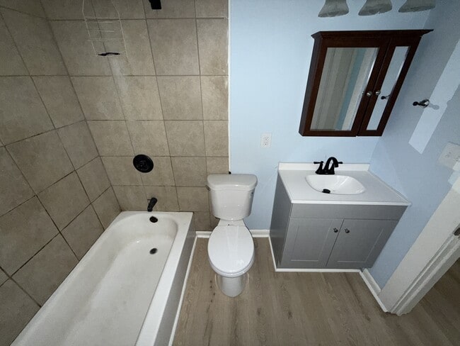 Building Photo - 4104 Old Austell Rd