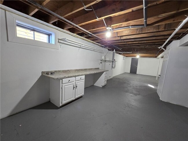 Building Photo - 96 Edgeworth Ave