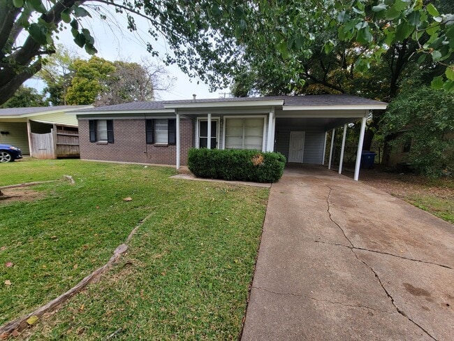 Building Photo - CHEROKEE PARK AREA-3 bedroom 1 Bedroom