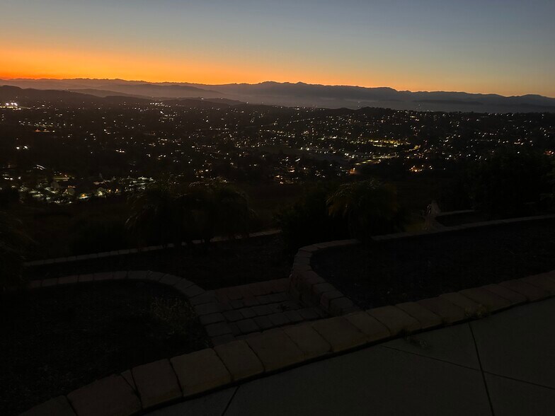 Building Photo - 2506 Sapra St