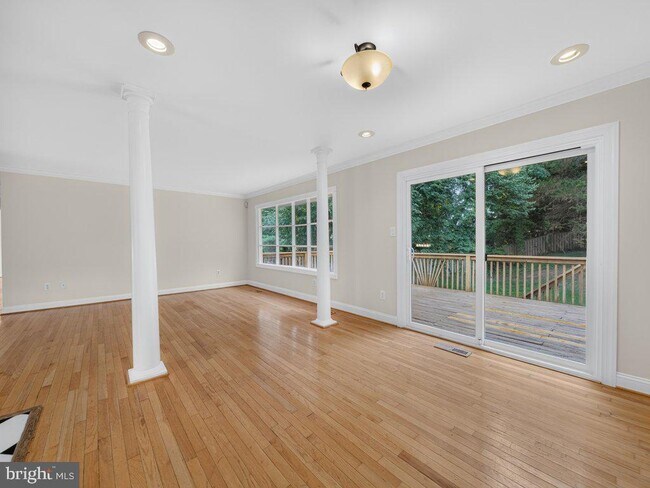 Building Photo - 2903 Ivy Bridge Rd