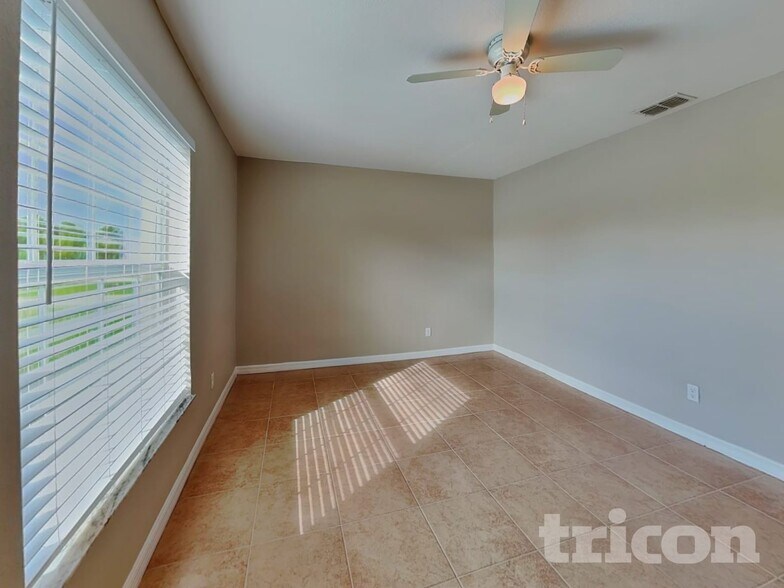 Building Photo - 12572 Buffing Rd