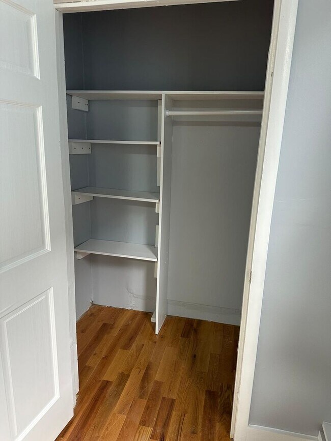 Building Photo - 159 Grafton St