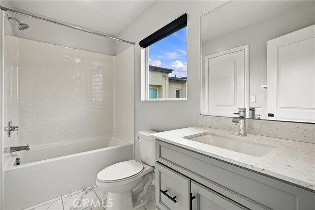 Building Photo - 14051 Diamond Ln