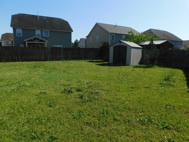 Building Photo - 580 Brutsch Avenue