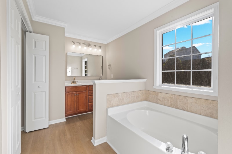 Building Photo - 156 Mallard View Ln