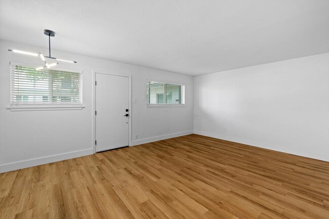 Building Photo - 7929 Gault St