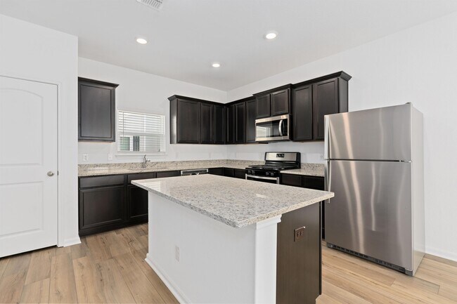 Building Photo - 10854 Quinn Ct