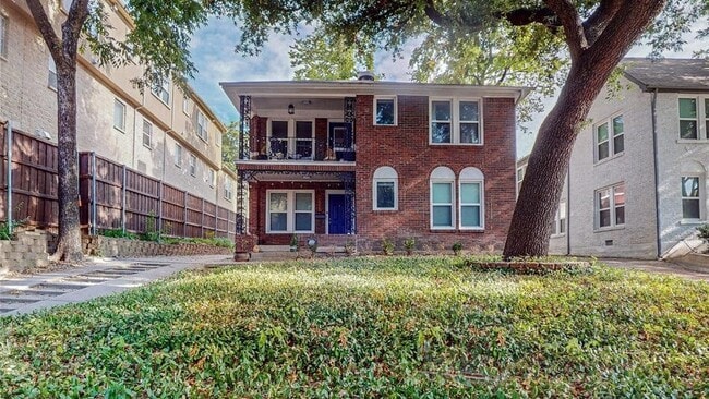 Building Photo - 6349 Belmont Ave