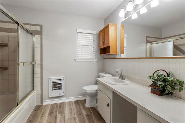 Building Photo - 2015 Salem St