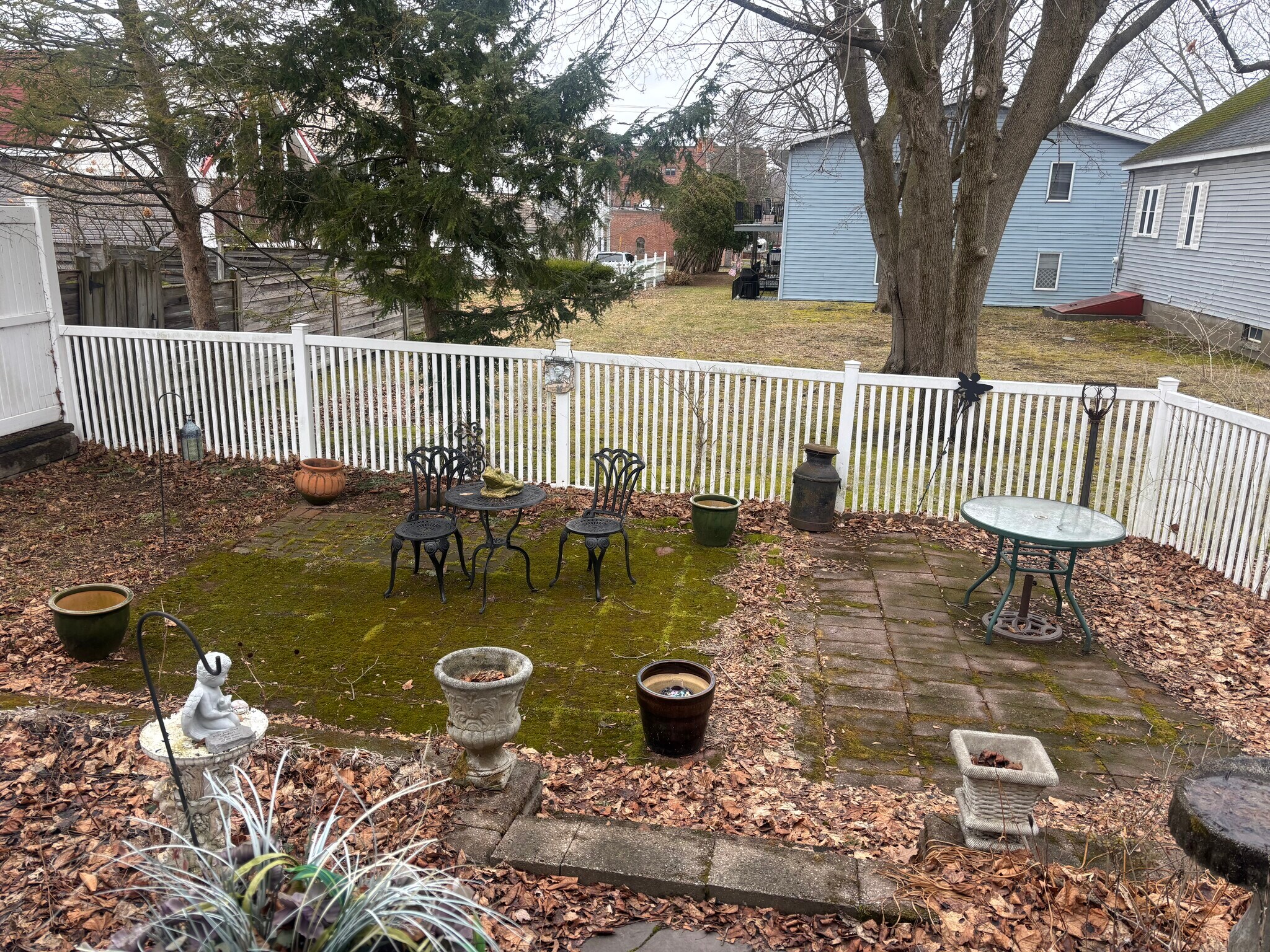 Building Photo - 20 Saratoga Ave