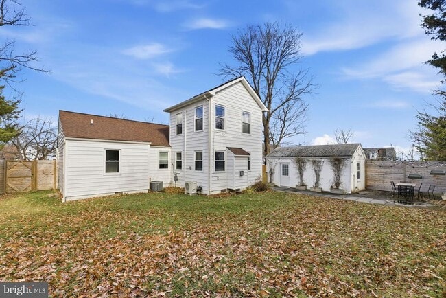 Building Photo - 5402 12th St S