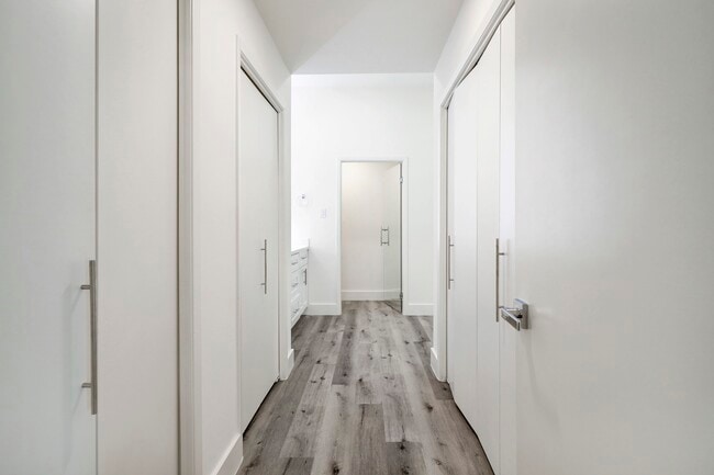 Building Photo - 12625 Memorial Dr