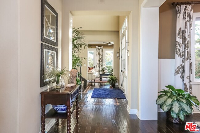Building Photo - 7391 W Coastal View Dr