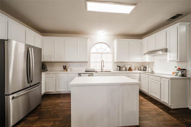 Building Photo - 7109 Chandler Dr