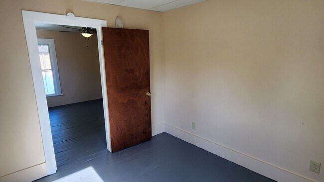 Building Photo - Two Family Duplex in Salamanca NY.