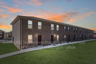 Building Photo - 1006 Whipporwill Dr