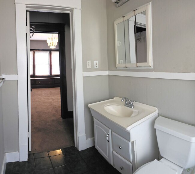 Building Photo - 11301 Florian Ave