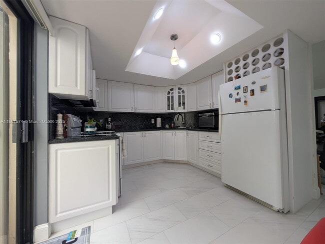 Building Photo - 15260 SW 45th Terrace