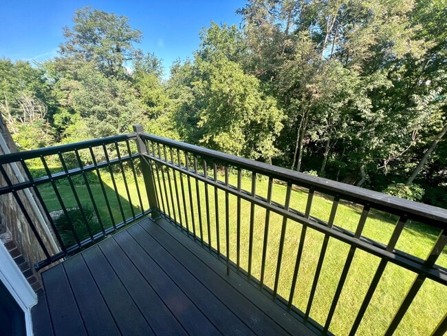 Building Photo - Newly Updated! - 2 Bedrooms 1 Bathroom - Hopewell Township